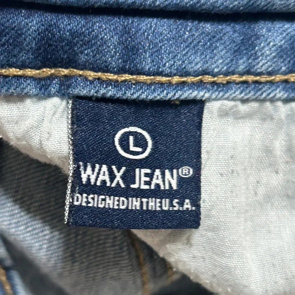 Wax Jean Womens Medium Wash Distressed Cuffed Denim Shorts 90145 Blue Size L - Picture 9 of 13